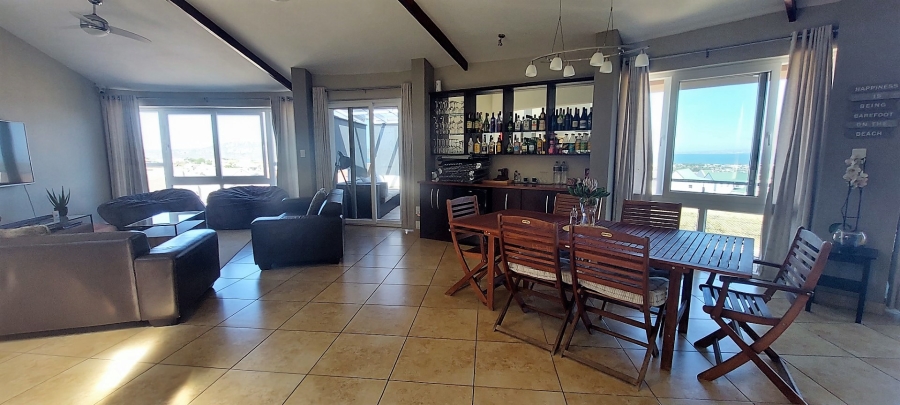 5 Bedroom Property for Sale in Myburgh Park Western Cape